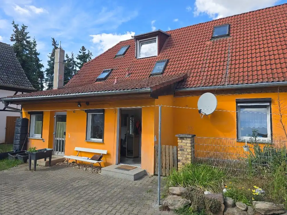 Einfamilienhaus von 1880 in Bad Dürrenberg vor der Dachsanierung